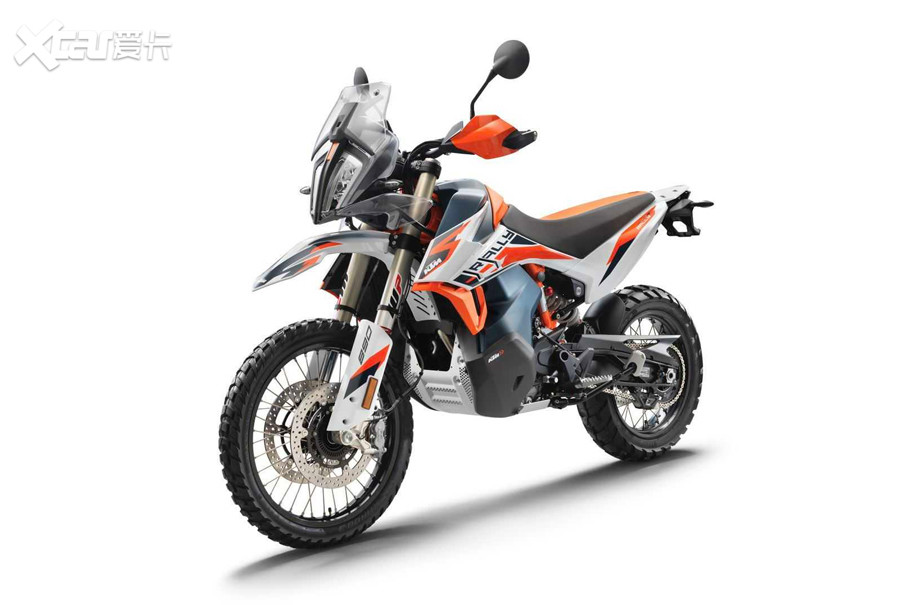 ˴KTMչʾ700̨890 Adventure R Rally890 R泵ͱһ¡֮790 Adventure R RallyͬҷWP XPLOR PROȫɵǰ̥г̴ﵽ270mmΪ߱յDID DIRT STARխԽҰȦ...