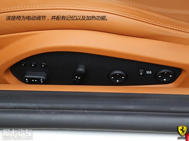 法拉利2013款F12berlinetta
