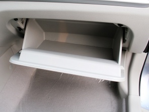 就比誰更實用 眾泰Z500對比吉利帝豪