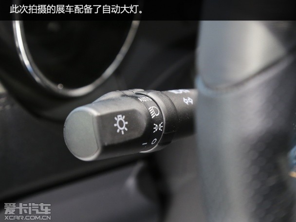 全新三擎四驅(qū)雙模SUV 車(chē)展實(shí)拍比亞迪元