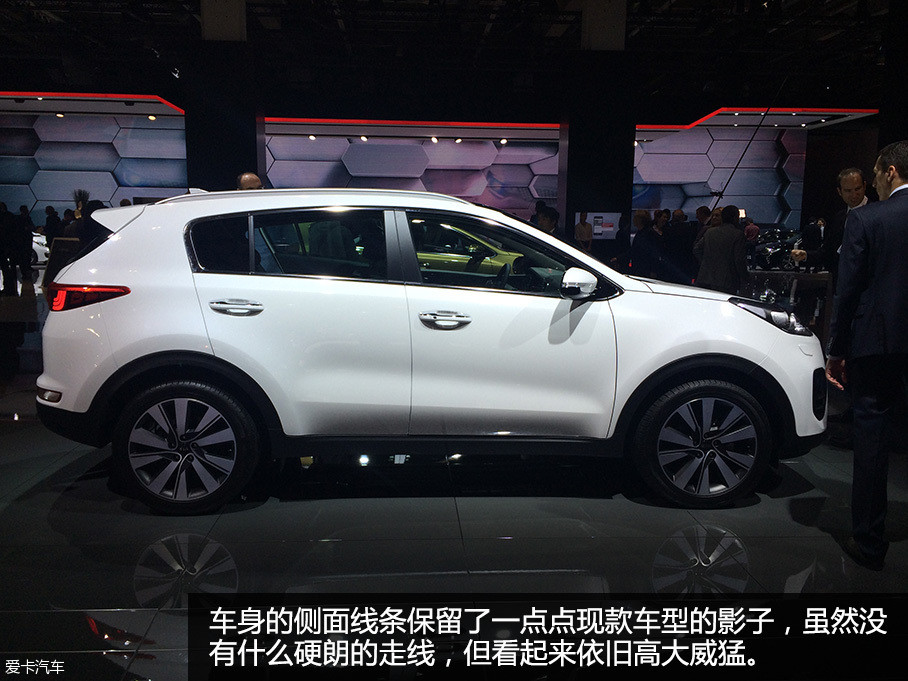 ڱ2015귨˸չϣǴȫϵһSportageȫһSportage۷ֿͻкܴĲģϼ廯ơ