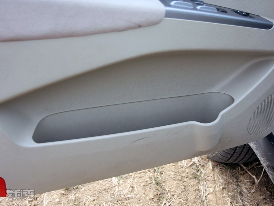 2009����LX8 2.4L ������ͺ��A��