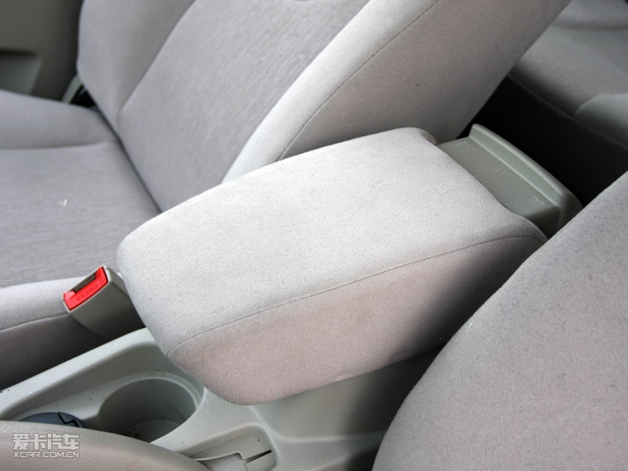 2009����LX8 2.4L ������ͺ��A��