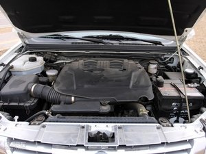 2009款2.4L 四驱汽油豪华版 发动机