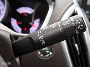 2010款3.0L 旗舰版 中控区