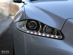 2010款5.0L 全景奢华版 细节外观