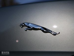 2010款5.0L 全景奢华版 细节外观