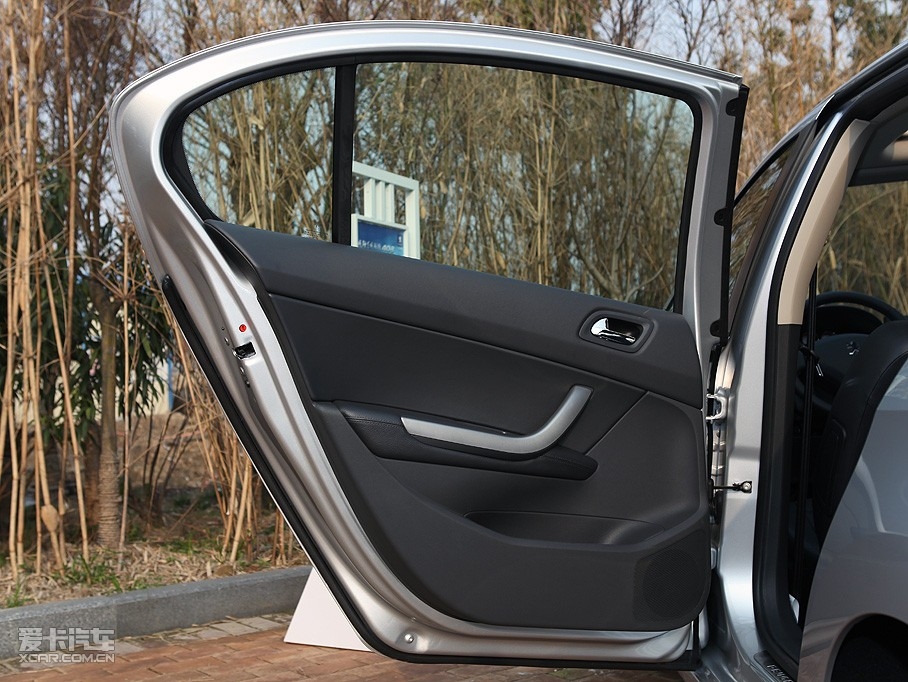 2010(bio)408 2.0L ԄF