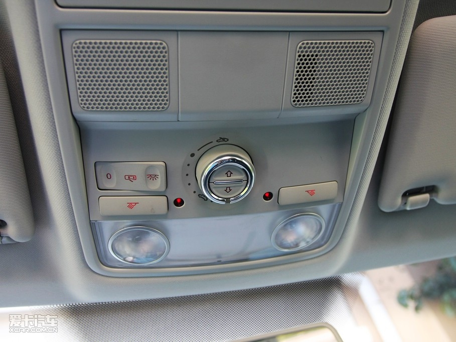 2010��;�^ 2.0TSI �Ԅ�(d��ng)���(q��)ݼӢ��