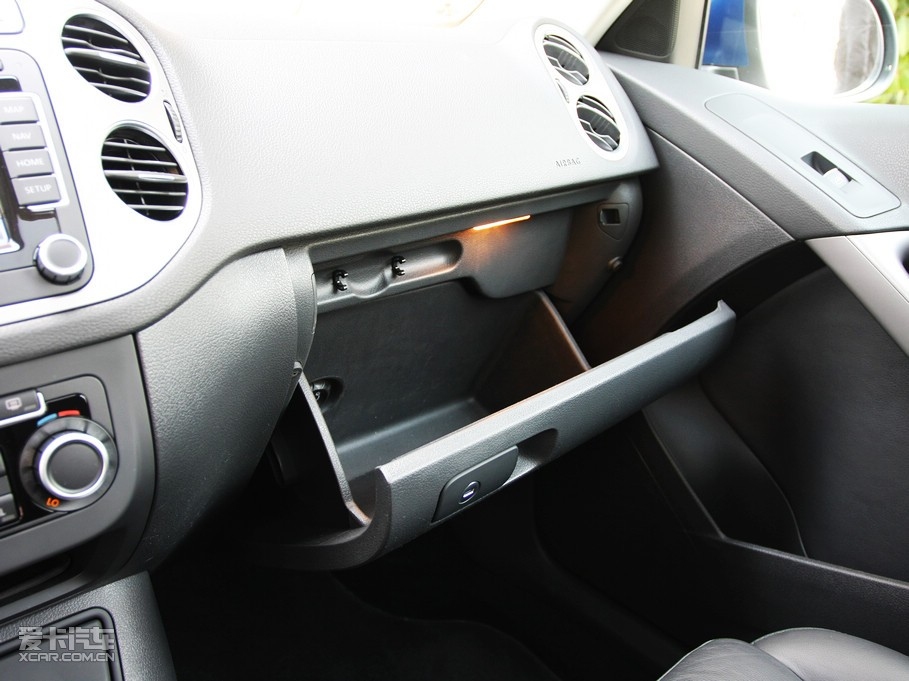 2010��;�^ 2.0TSI �Ԅ����ݼӢ��