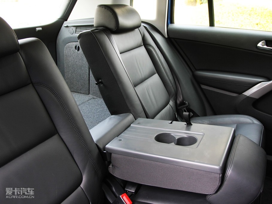 2010��;�^ 2.0TSI �Ԅ����ݼӢ��