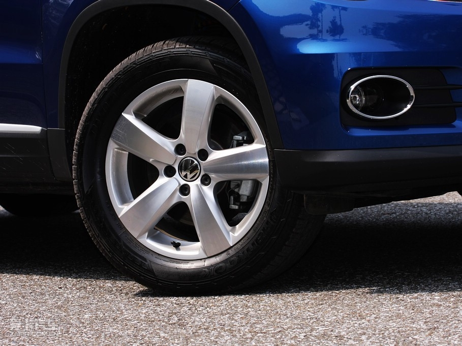 2010;^ 2.0TSI ԄݼӢ