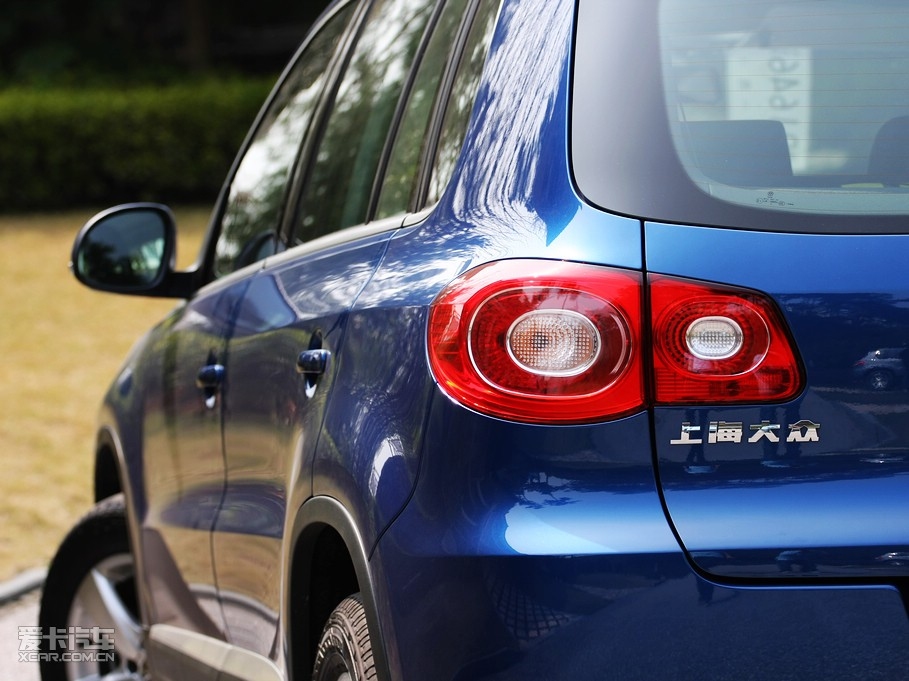 2010;^ 2.0TSI ԄݼӢ