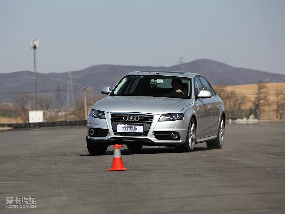 2010WA4L 2.0TFSI CVT\Ӱ