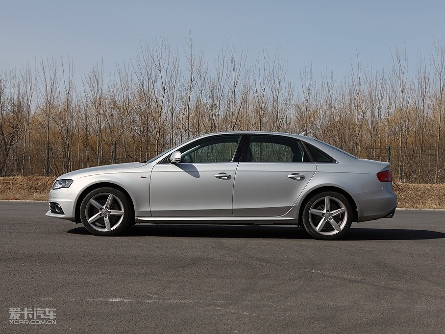 2010��W��A4L 2.0TFSI CVT�\(y��n)�Ӱ�