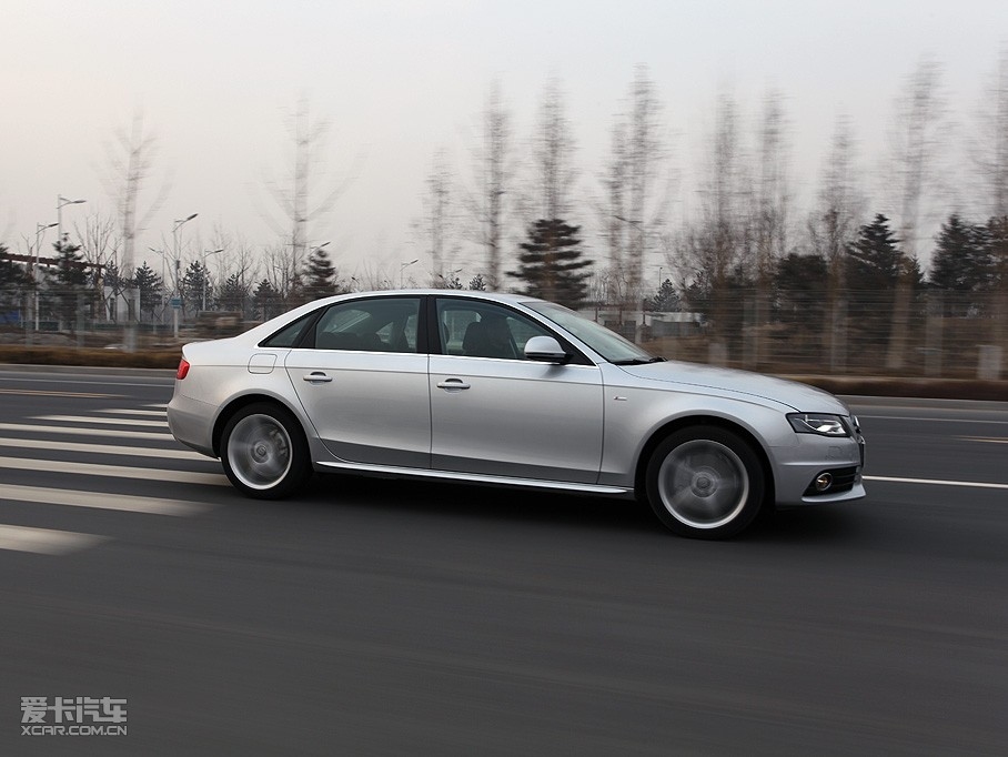 2010?yun)WA4L 2.0TFSI CVT\(yn)(dng)