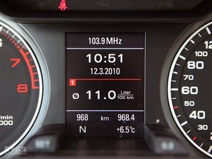 20102.0TFSI CVT\Ӱ п؅^(q)