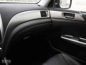 2010款2.5XS豪华导航型 空间座椅