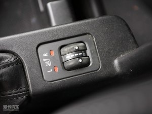 2010款2.5XS豪华导航型 中控区