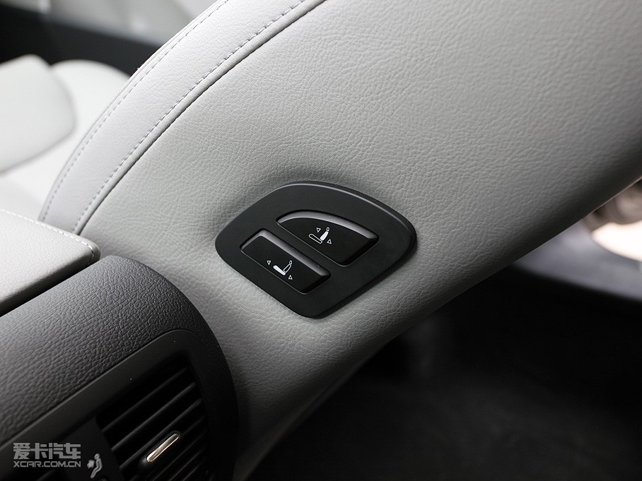 2011���~�v 2.0T DSG���A��