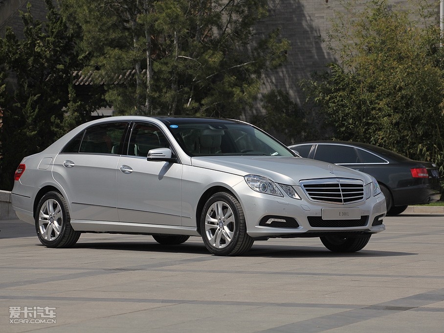 2010YE E 300L rа