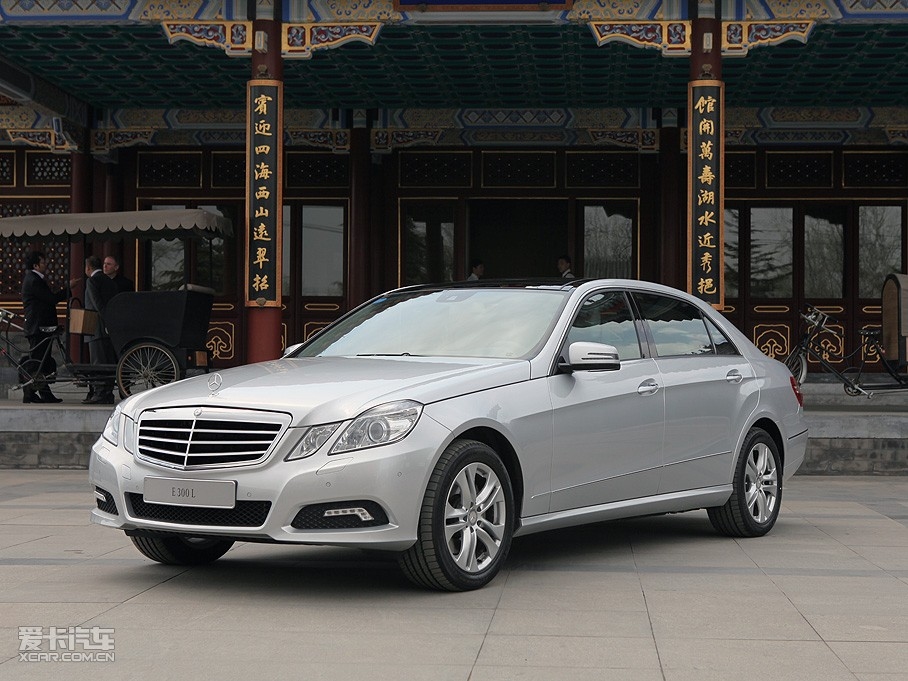 2010YE E 300L rа