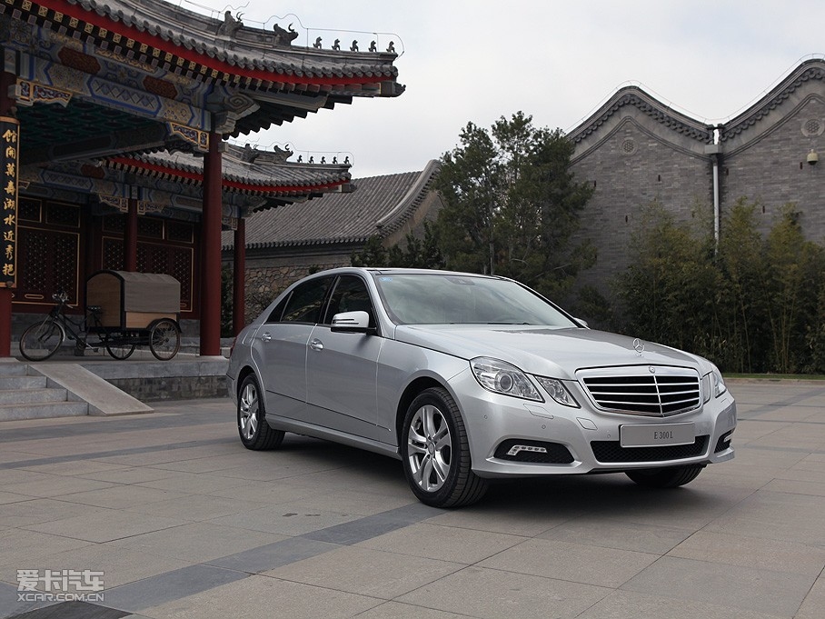 2010YE(j) E 300L r(sh)а