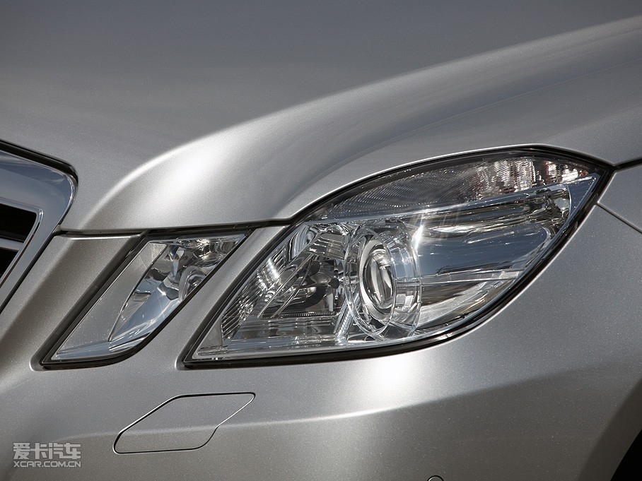 2010YE E 300L r(sh)а