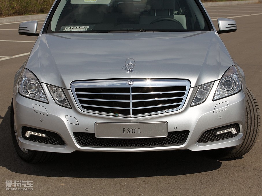 2010YE E 300L rа