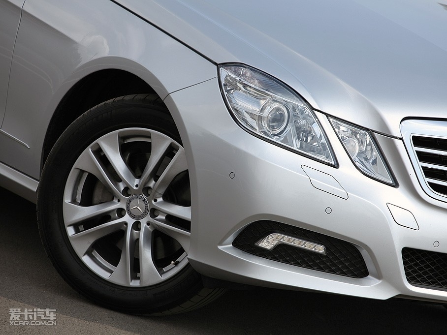 2010YE E 300L rа