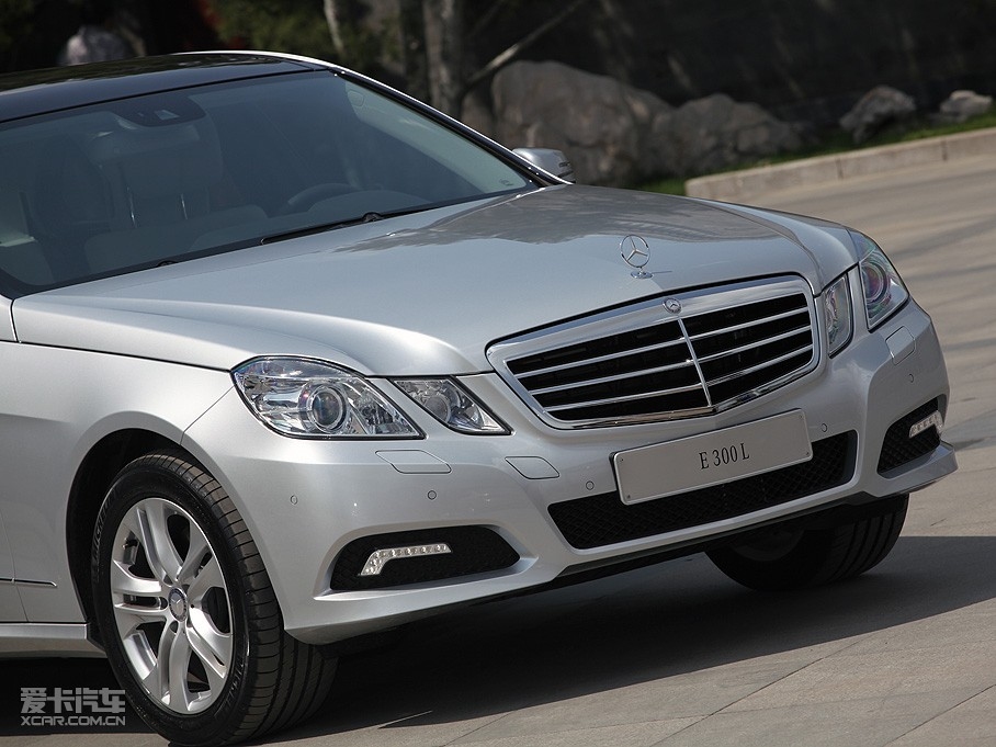 2010YE(j) E 300L r(sh)а