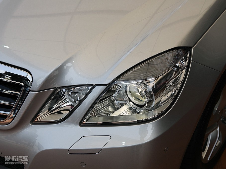 2010YE E 300L rа