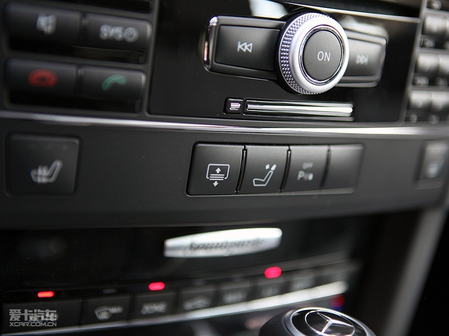 2010YE E 300L rа