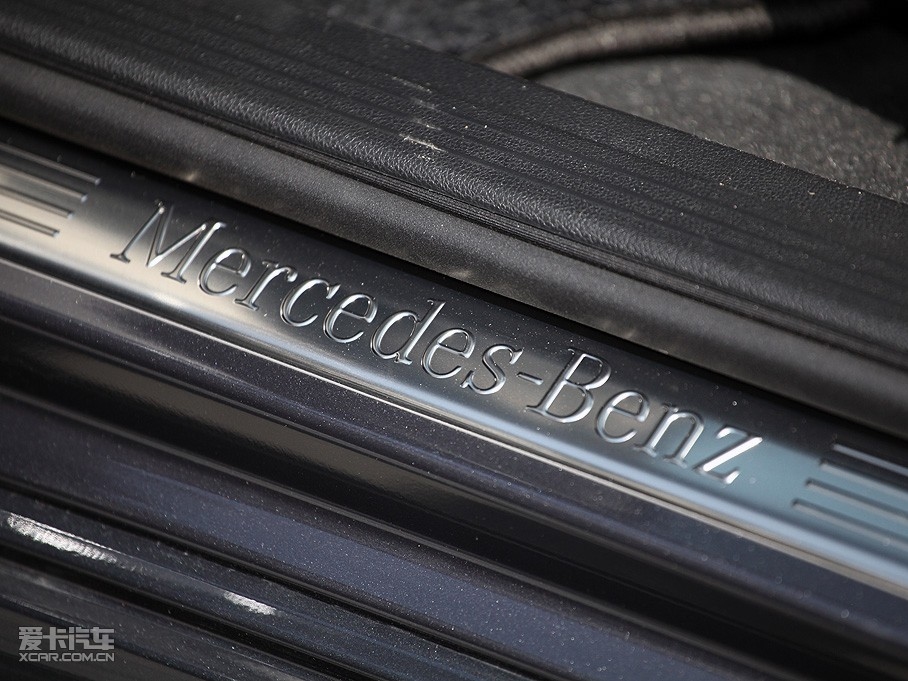 2010YE E 260L CGIŰ