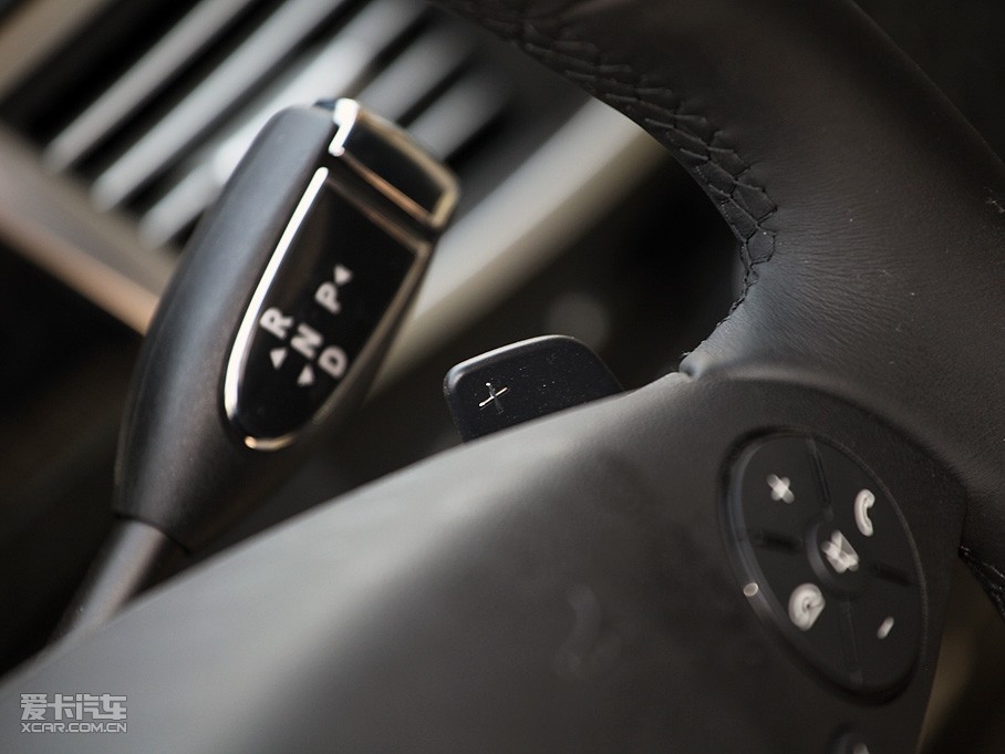 2010YE E 300L rа