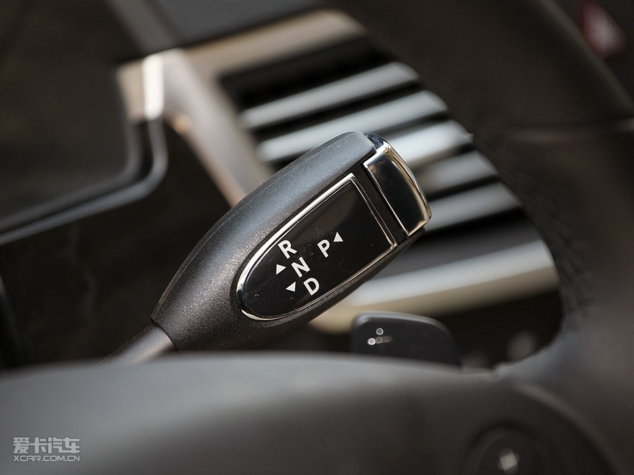 2010YE E 300L rа