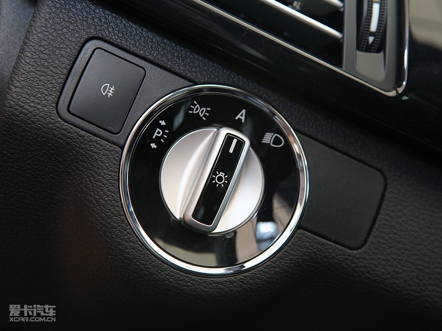 2010YE E 300L rа