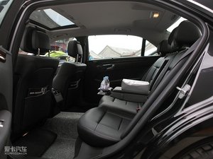 2010款E 260L CGI优雅版 空间座椅
