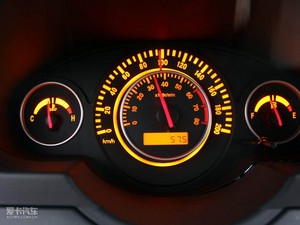 2010款1.3L 手动舒适版 仪表