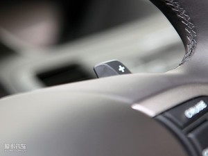 2009款2.4L 尊贵版 中控区