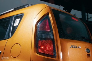 2010款2.0 Premium 细节外观