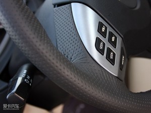 2010款2.0L 手动智能领航版 中控区
