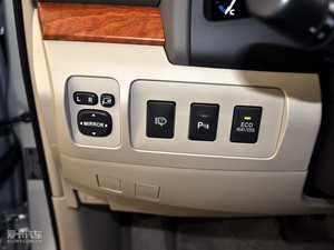 2010款240HV 至尊版 中控区