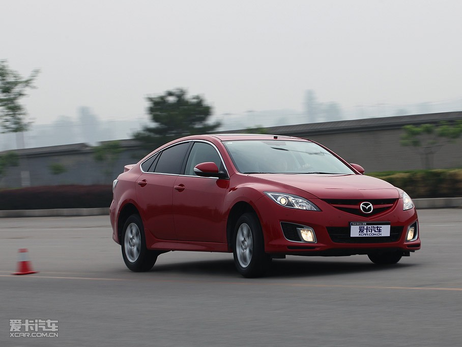 2010������I�� 2.0L ���A��