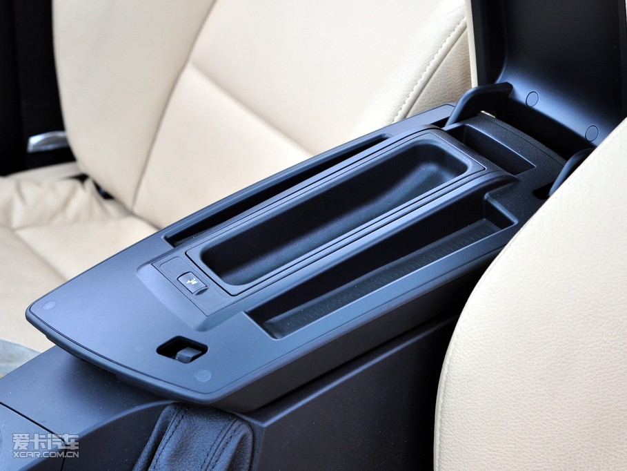 2010RX1(M(jn)) xDrive 28i