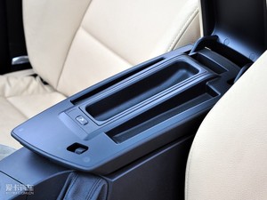 2010xDrive 28i п؅^(q)