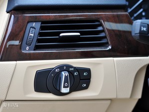 2010xDrive 28i п؅^(q)