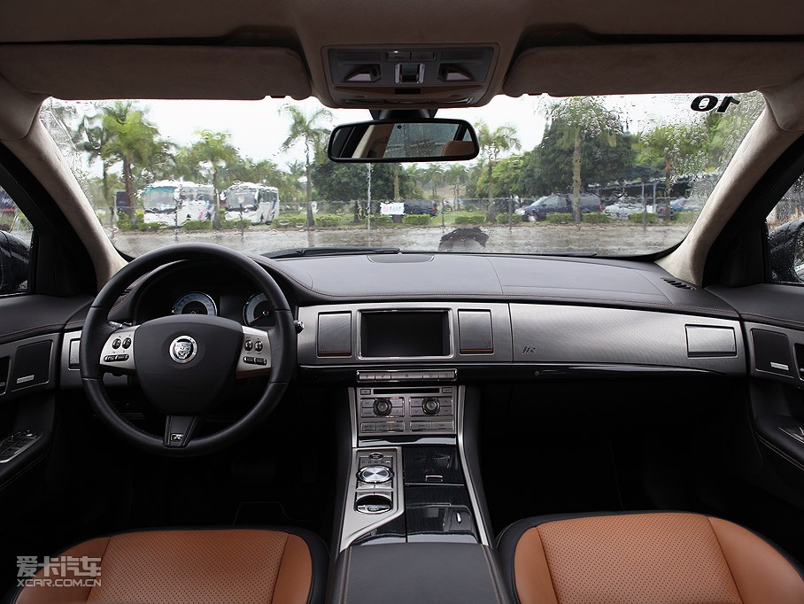 2009ݱXF R 5.0L C(j)е