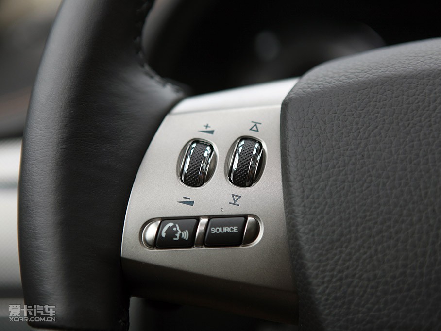 2009ݱXF R 5.0L C(j)е