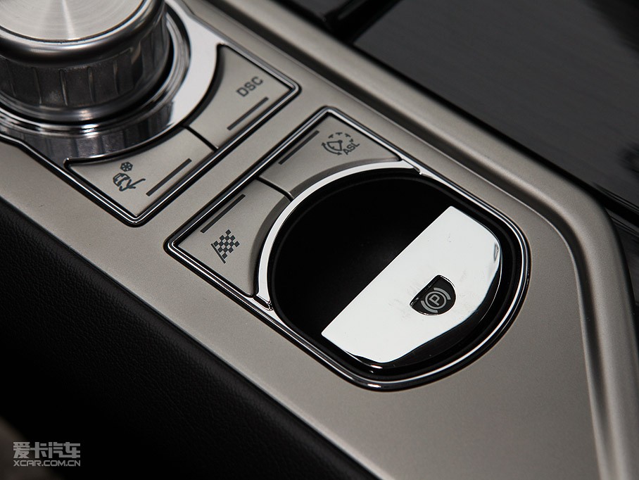 2009ݱXF R 5.0L C(j)е